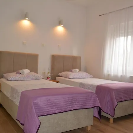 Curic Apartment Trogir