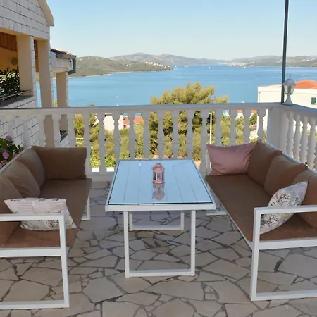 Curic Trogir